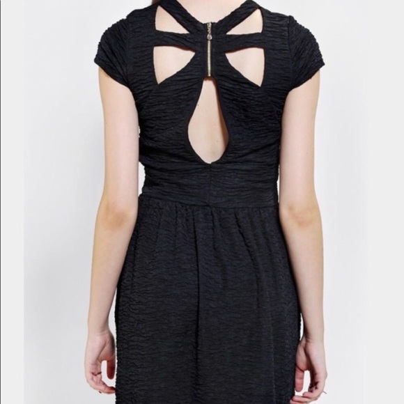 Kimchi Blue Little Black Dress - Picture 7 of 7